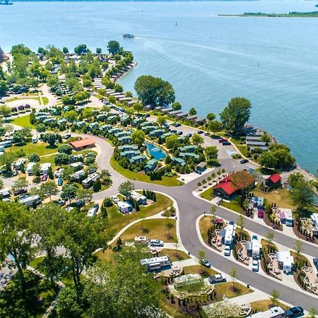 Cedar Point'S Lighthouse Point Hotel Sandusky Bagian luar foto