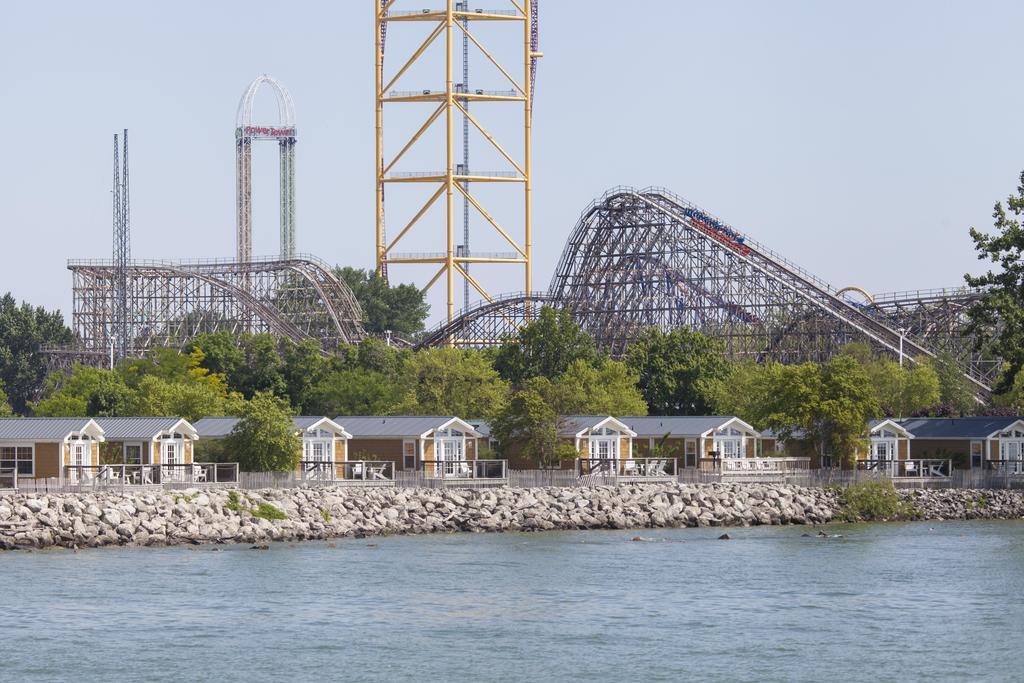 Cedar Point'S Lighthouse Point Hotel Sandusky Bagian luar foto